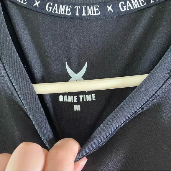 Black Polyester Work Out T-Shirt 💪🏼 - Picture 2 of 3